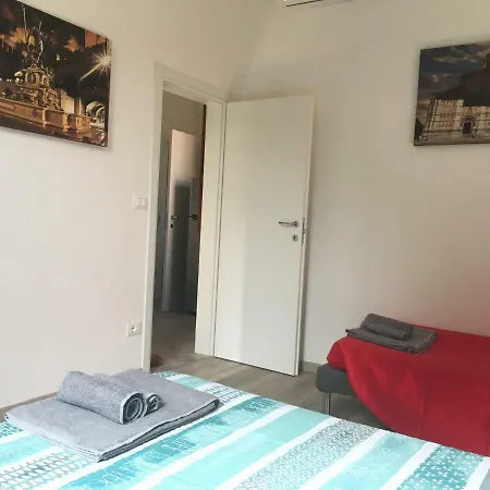 شقة Corner Crespi