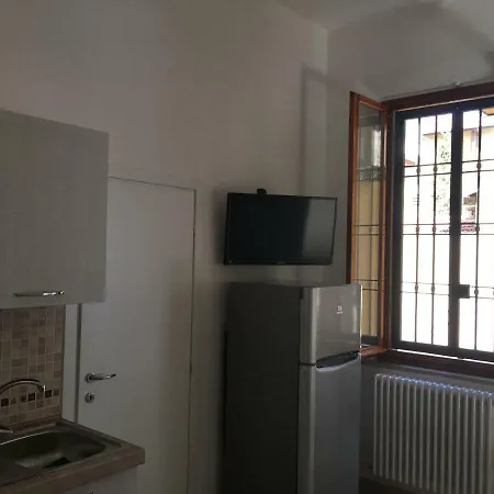 Corner Crespi